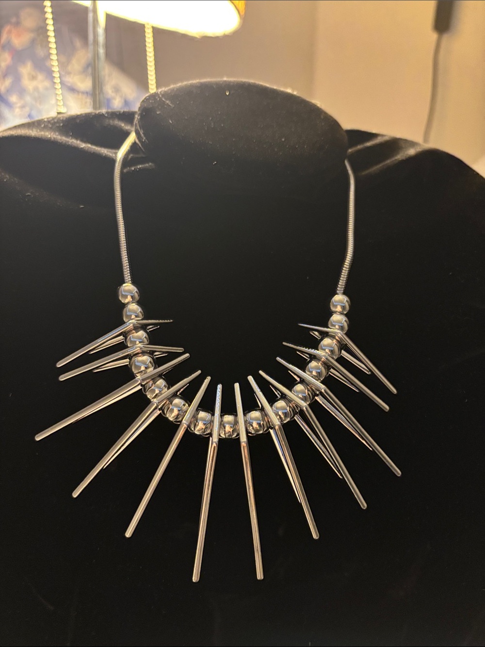 paparazzi Silver Spike Collar Necklace